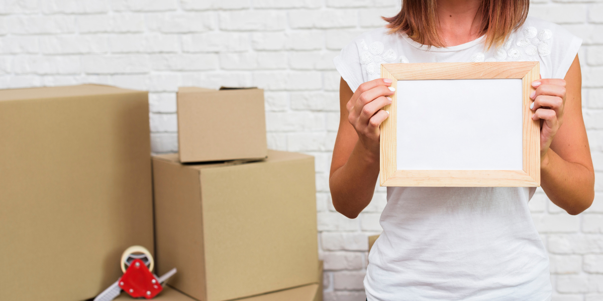 Caixa de papelão pequena