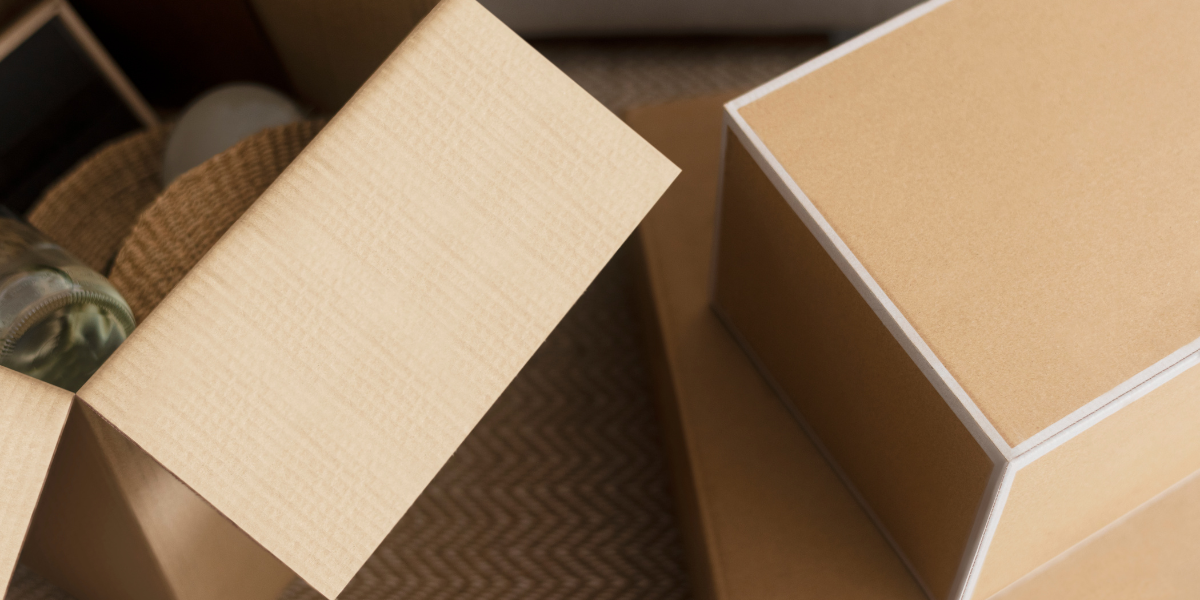 Caixa de papelão para e-commerce – Embalagem resistente e econômica para lojas virtuais